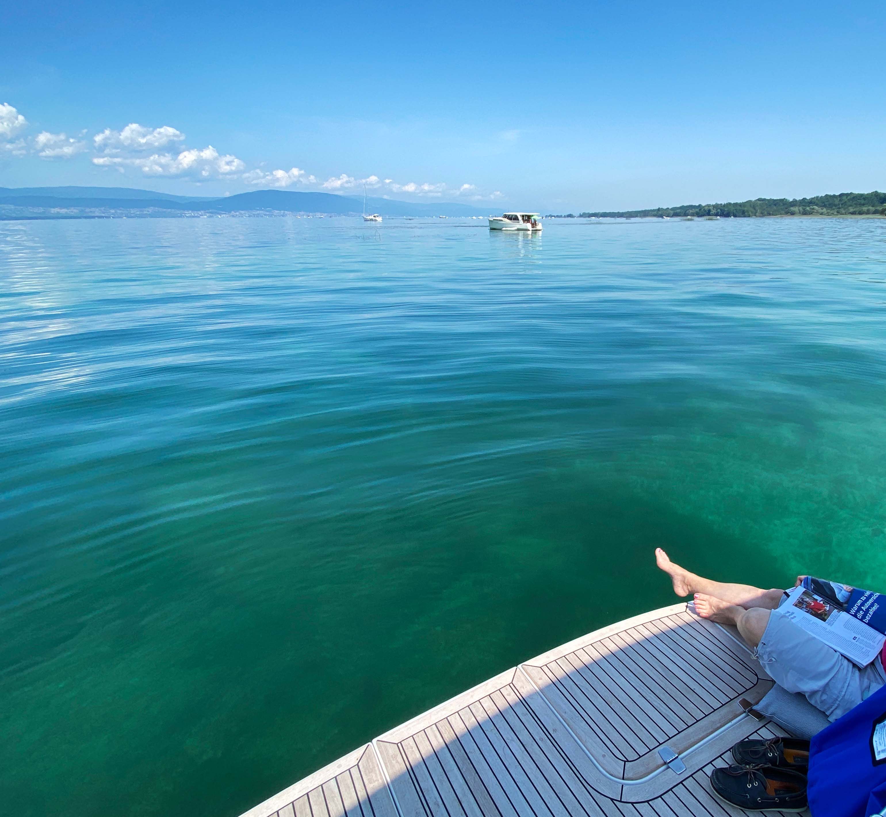 boat-view-relaxing.jpg